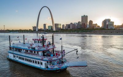 THE DAILY MIX- Riverboats at the Gateway Arch Cruises